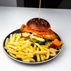 Hot Road Chicken Burger - restaurant Gheorgheni, livrare mâncare Gheorgheni, comandă mâncare online Gheorgheni, mâncare la domiciliu Gheorgheni, restaurant cu livrare Gheorgheni, comandă online mâncare, livrare rapidă mâncare, mâncare gătită proaspăt, preparate proaspete, porții generoase, pizza Gheorgheni, sandvișuri Gheorgheni, ciorbe tradiționale, feluri principale, mâncare caldă livrată, Pálya Bisztró, Pálya Bisztró Gheorgheni, restaurant local Gheorgheni, mâncare locală Gheorgheni, bistro Gheorgheni, livrare mâncare exclusiv în Gheorgheni, restaurant cu comandă online Gheorgheni, mâncare pentru prânz Gheorgheni, mâncare pentru cină Gheorgheni, comandă mâncare acasă Gheorgheni, livrare gratuită Gheorgheni, mâncare gustoasă Gheorgheni, restaurant deschis Gheorgheni, mâncare rapidă Gheorgheni, restaurant cu livrare locală livrare gratuita, palya bisztro, pálya bisztró, Gyergyo, Gyergyó, Gyergyószentmiklós, étel, házhozszállítás, hazhozszallitas, ingyenes szállítás, pizza, burger, wrap, supe, leves, ebéd, reggeli