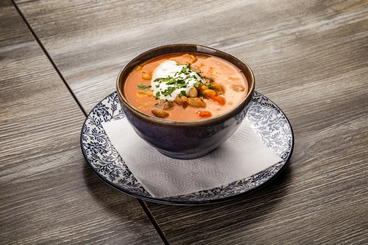 Ciorbă de Fasole A La Jókai cu Afumătură - Friptură din Carne de Vită - restaurant Gheorgheni, livrare mâncare Gheorgheni, comandă mâncare online Gheorgheni, mâncare la domiciliu Gheorgheni, restaurant cu livrare Gheorgheni, comandă online mâncare, livrare rapidă mâncare, mâncare gătită proaspăt, preparate proaspete, porții generoase, pizza Gheorgheni, sandvișuri Gheorgheni, ciorbe tradiționale, feluri principale, mâncare caldă livrată, Pálya Bisztró, Pálya Bisztró Gheorgheni, restaurant local Gheorgheni, mâncare locală Gheorgheni, bistro Gheorgheni, livrare mâncare exclusiv în Gheorgheni, restaurant cu comandă online Gheorgheni, mâncare pentru prânz Gheorgheni, mâncare pentru cină Gheorgheni, comandă mâncare acasă Gheorgheni, livrare gratuită Gheorgheni, mâncare gustoasă Gheorgheni, restaurant deschis Gheorgheni, mâncare rapidă Gheorgheni, restaurant cu livrare locală livrare gratuita, palya bisztro, pálya bisztró, Gyergyo, Gyergyó, Gyergyószentmiklós, étel, házhozszállítás, hazhozszallitas, ingyenes szállítás, pizza, burger, wrap, supe, leves, ebéd, reggeli